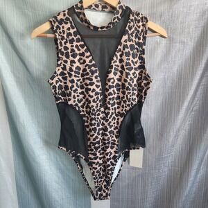 Musera Leopard Print Mesh Panel Mock Neck Bodysuit Size M NWT Mob Wife Edgy Glam